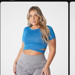 NVGTN COBALT CROSSBODY TEE